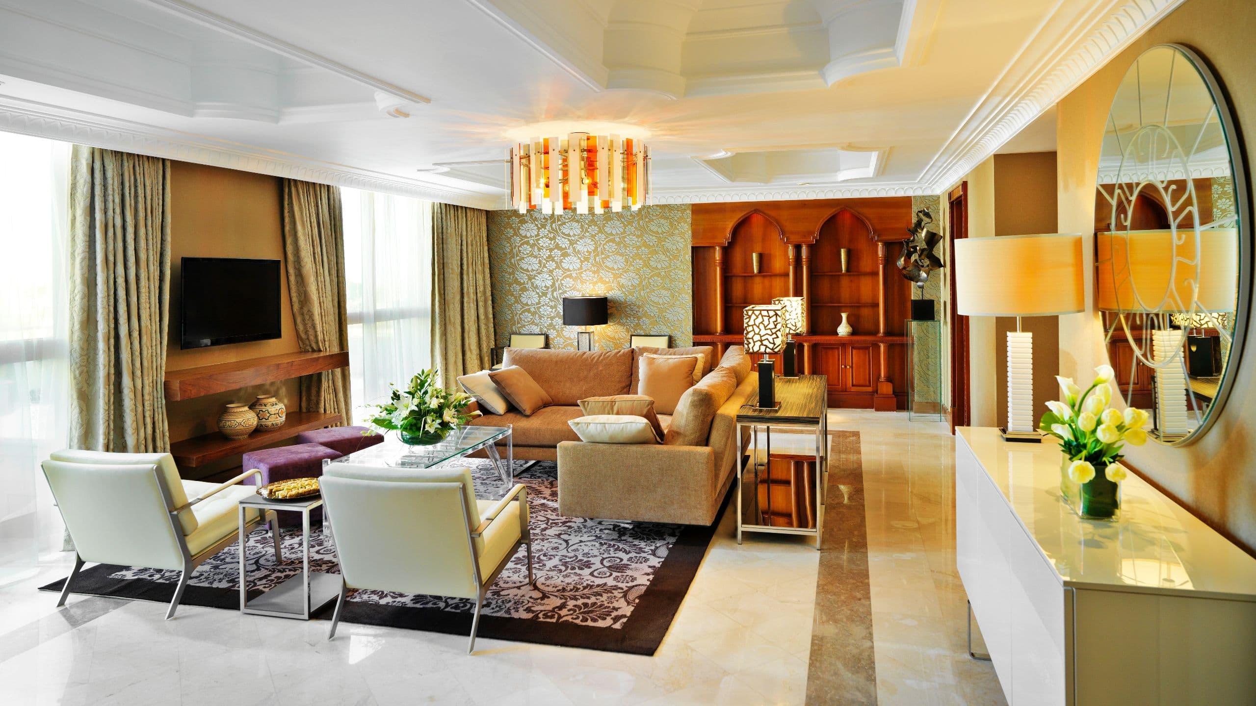 Grand Hyatt Amman Hotel Luaran gambar A suite at the Jumeirah Emirates Towers Hotel